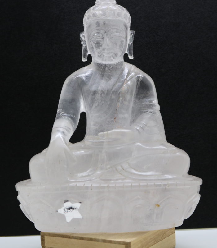ガネーシュヒマラヤ水晶仏教